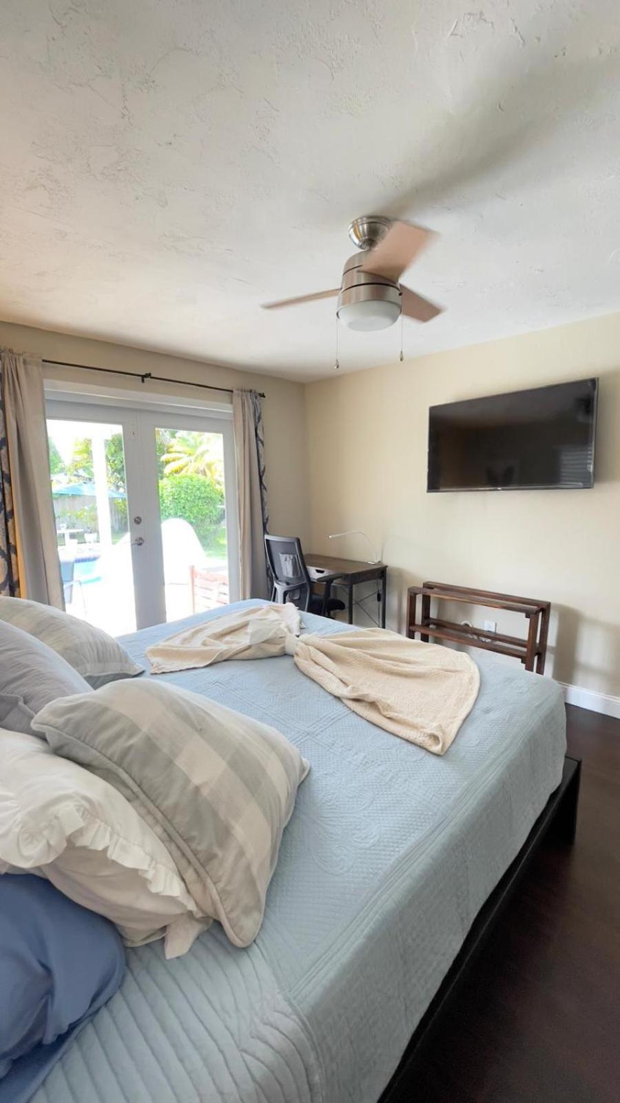 Pool House Resort Heated Swimming Pool Family Getaway Cutler Bay Exterior foto